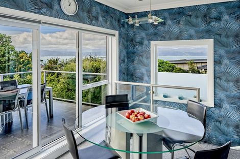 Photo of property in 102 Homebush Road, Khandallah, Wellington, 6035