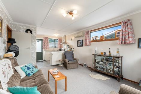 Photo of property in 15c Queen Street, Mosgiel, 9024