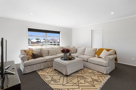 Photo of property in 27 Fairway Drive, Morrinsville, 3300