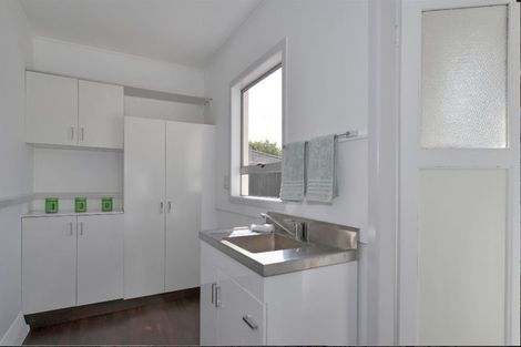 Photo of property in 104 Saint James Avenue, Papanui, Christchurch, 8053