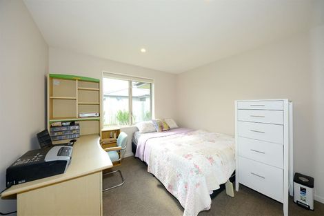 Photo of property in 9 Conie Glen Lane, Broomfield, Christchurch, 8042