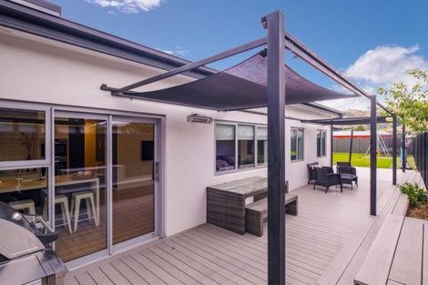 Photo of property in 25 Magnetic Place, Cromwell, 9310