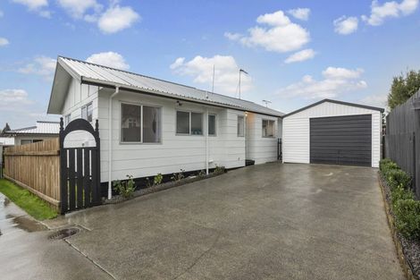 Photo of property in 8b Huia Avenue, Forest Lake, Hamilton, 3200