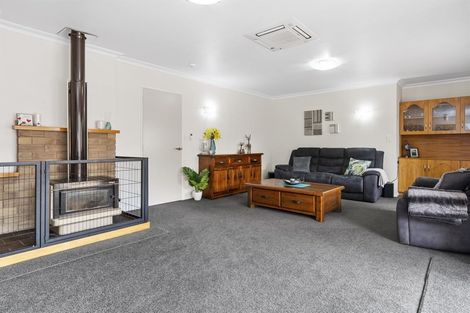 Photo of property in 5 Esmeralda Street, Welcome Bay, Tauranga, 3112