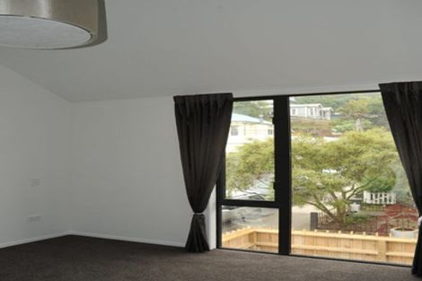 Photo of property in 2b Devon Street, Aro Valley, Wellington, 6021