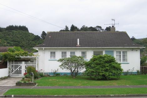 Photo of property in 59 Compton Crescent, Taita, Lower Hutt, 5011
