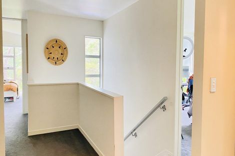 Photo of property in 20c Konini Road, Titirangi, Auckland, 0604