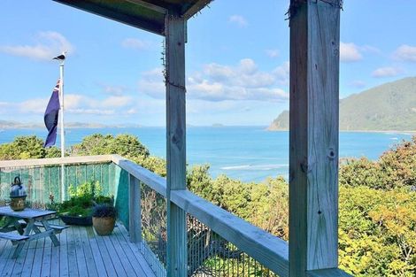 Photo of property in 20 Tairua Terrace, Tairua, 3508