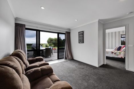 Photo of property in 164 Brown Road, Brixton, Waitara, 4382