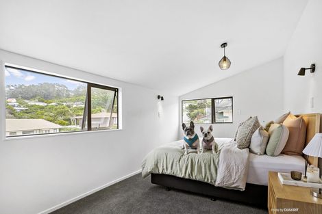 Photo of property in 48 Percy Dyett Drive, Karori, Wellington, 6012