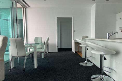 Photo of property in Sentinel Apartments, 905/3 Northcroft Street, Takapuna, Auckland, 0622