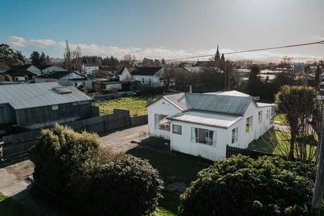 Photo of property in 8 Mill Street, Milton, 9220