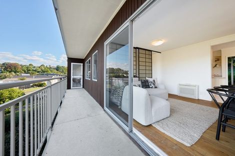 Photo of property in 94 Stapleford Crescent, Browns Bay, Auckland, 0630
