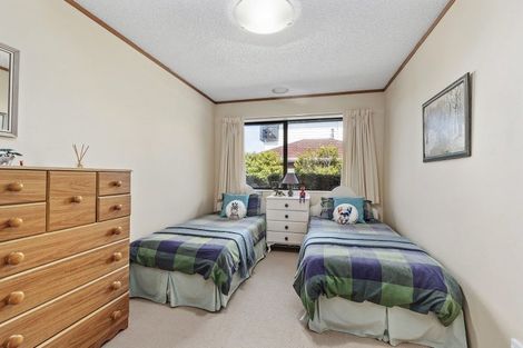 Photo of property in 31 Gurkha Crescent, Khandallah, Wellington, 6035