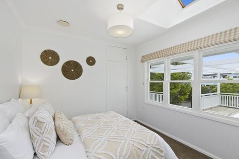 Photo of property in 45a Box Hill, Khandallah, Wellington, 6035