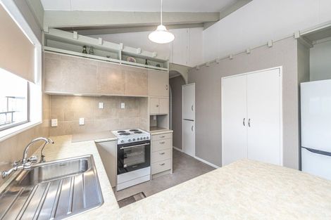 Photo of property in 53 Hinau Street, Castlecliff, Whanganui, 4501