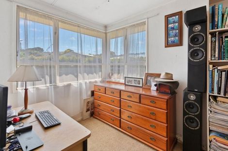 Photo of property in 66 Walters Road, Mount Wellington, Auckland, 1062