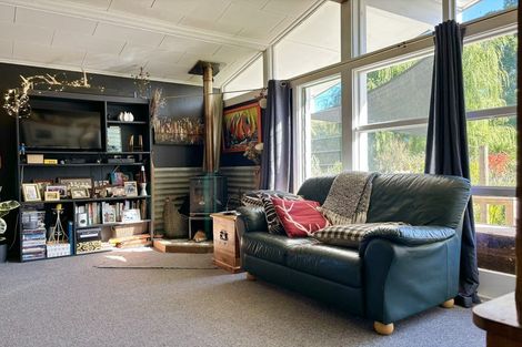 Photo of property in 32 Phillips Street, Tikokino, Waipawa, 4273