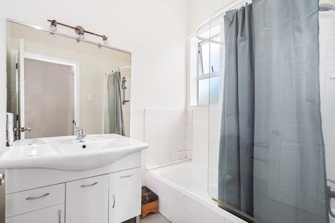 Photo of property in 97 Hatea Drive, Regent, Whangarei, 0112