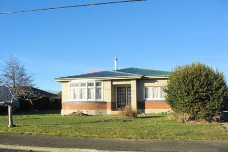 Photo of property in 21 Union Street, Winton, 9720