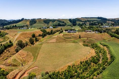 Photo of property in 27 Wilson Road, Urenui, 4375