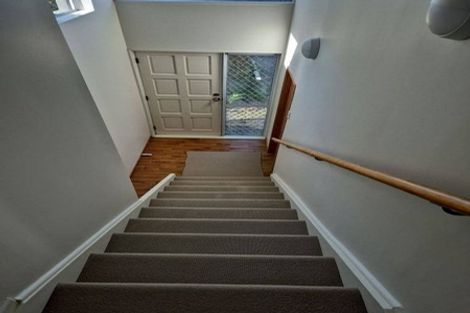 Photo of property in 38 Potter Avenue, Northcote, Auckland, 0627