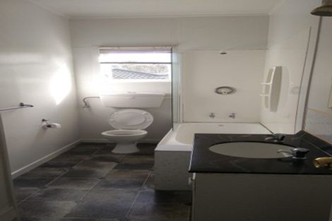 Photo of property in 35a Matai Road, Stanmore Bay, Whangaparaoa, 0932