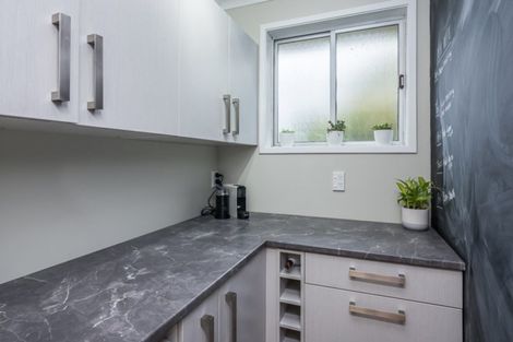 Photo of property in 26a Seddon Street, Waikanae, 5036