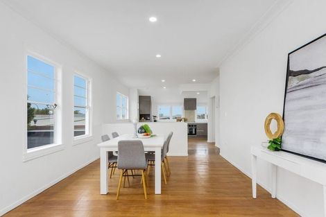 Photo of property in 241 Rodney Street, Wellsford, 0900
