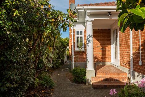 Photo of property in 25 Napier Street, Belleknowes, Dunedin, 9011