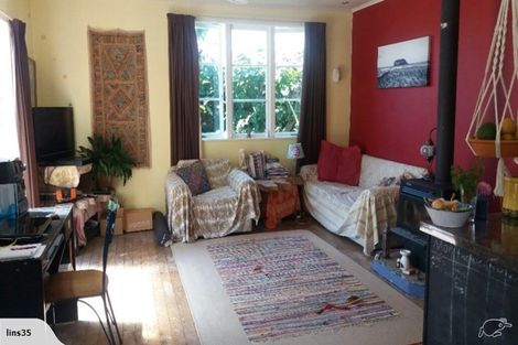 Photo of property in 7 Widdison Place, Whangamata, 3691