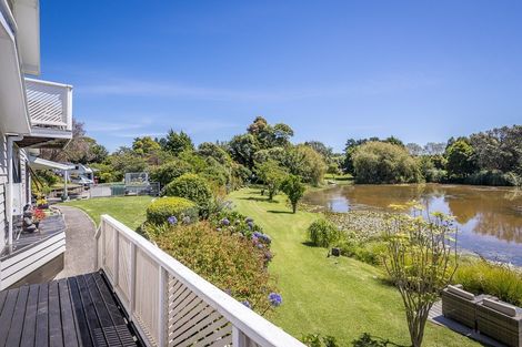 Photo of property in 60 Ratanui Road, Paraparaumu, 5032