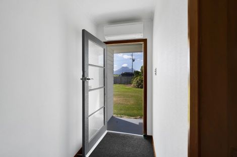 Photo of property in 4923 South Road, Opunake, 4681