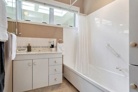 Photo of property in 28 King Street, Cambridge, 3434