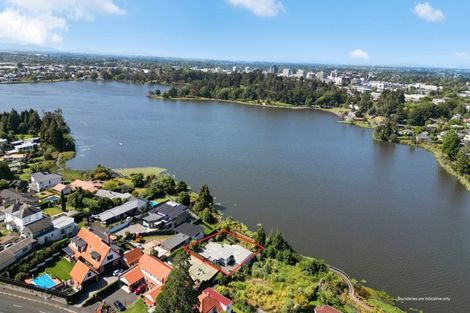 Photo of property in 86 Lake Crescent, Hamilton Lake, Hamilton, 3204