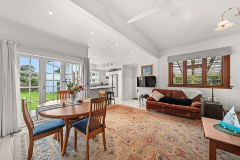 Photo of property in 26 South Featherston Road, South Featherston, Featherston, 5771