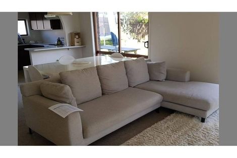 Photo of property in 1/54 Highland Park Drive, Highland Park, Auckland, 2010