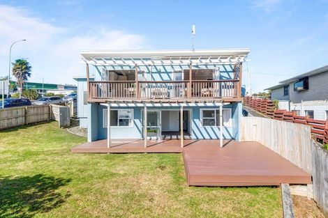 Photo of property in 686a Whangaparaoa Road, Stanmore Bay, Whangaparaoa, 0932