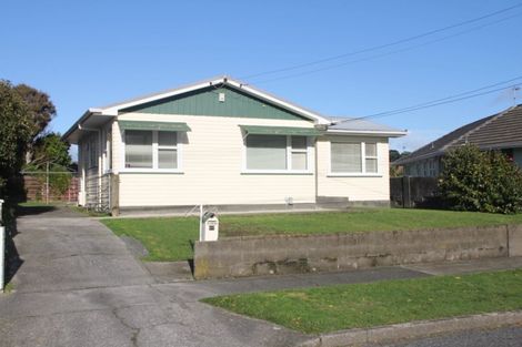 Photo of property in 27 Rosebank Avenue, Avalon, Lower Hutt, 5011