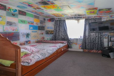 Photo of property in 16 Rotowaro Road, Huntly, 3700