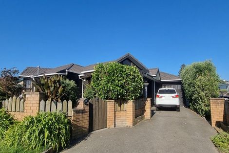 Photo of property in 2/4u Richard Street, Titahi Bay, Porirua, 5022