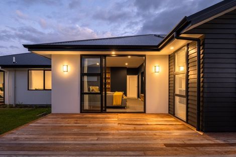 Photo of property in 10 Rose Manor Drive, Springlands, Blenheim, 7201