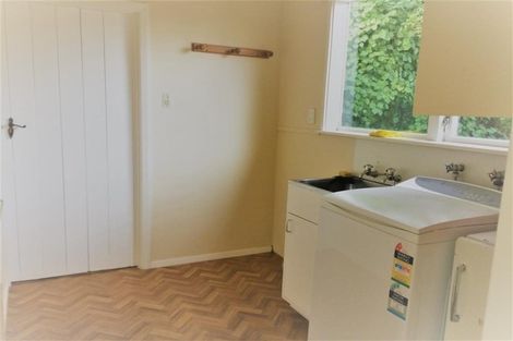 Photo of property in 6 Mahoe Street, Eastbourne, Lower Hutt, 5013