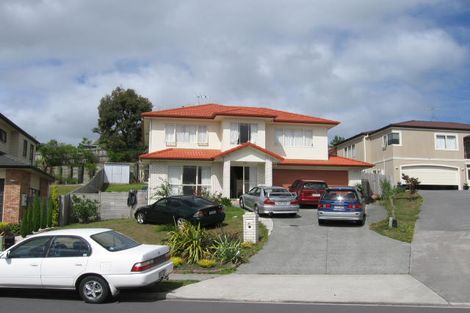 Photo of property in 38 Black Teal Close, Unsworth Heights, Auckland, 0632