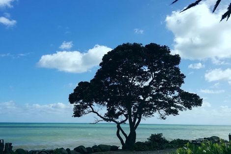 Photo of property in 25-27 Onaero Beach Road, Onaero, Waitara, 4383