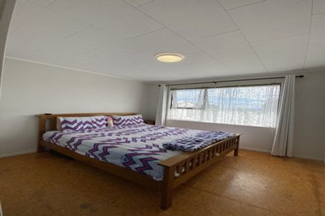 Photo of property in 2/23 Mataura Place, Clover Park, Auckland, 2019