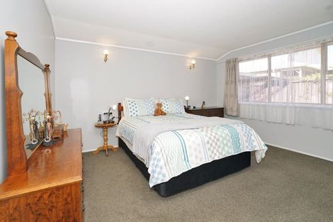 Photo of property in 9 Leyton Place, Nawton, Hamilton, 3200