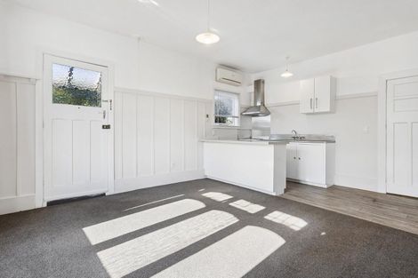 Photo of property in 1/24 North Avon Road, Richmond, Christchurch, 8013