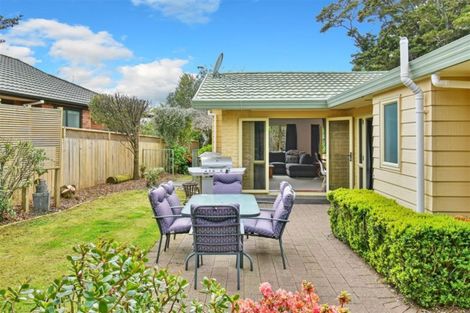 Photo of property in 22 The Glade South, Pukekohe, 2120