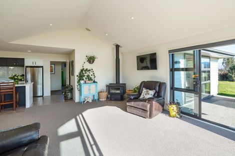 Photo of property in 421 Belvedere Road, Carrington, Carterton, 5791